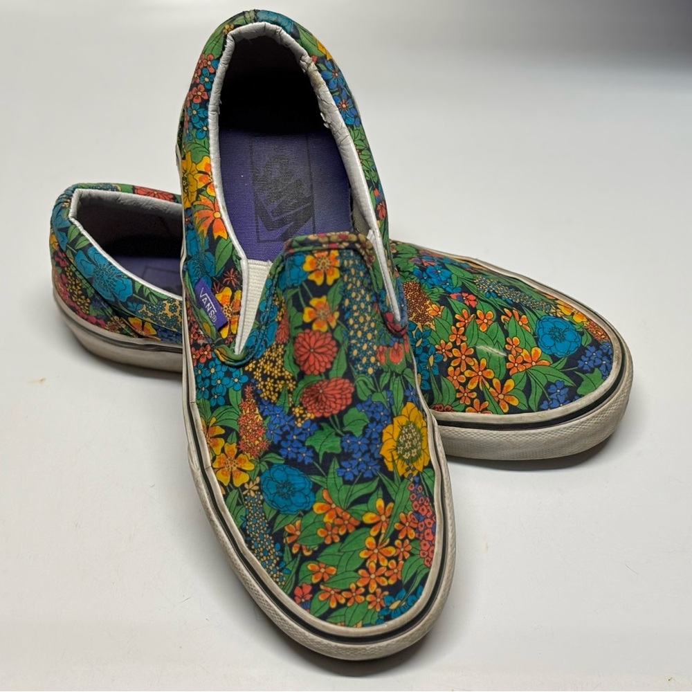Vans Canvas Floral Slip-On Skate Shoes Womens Size 7